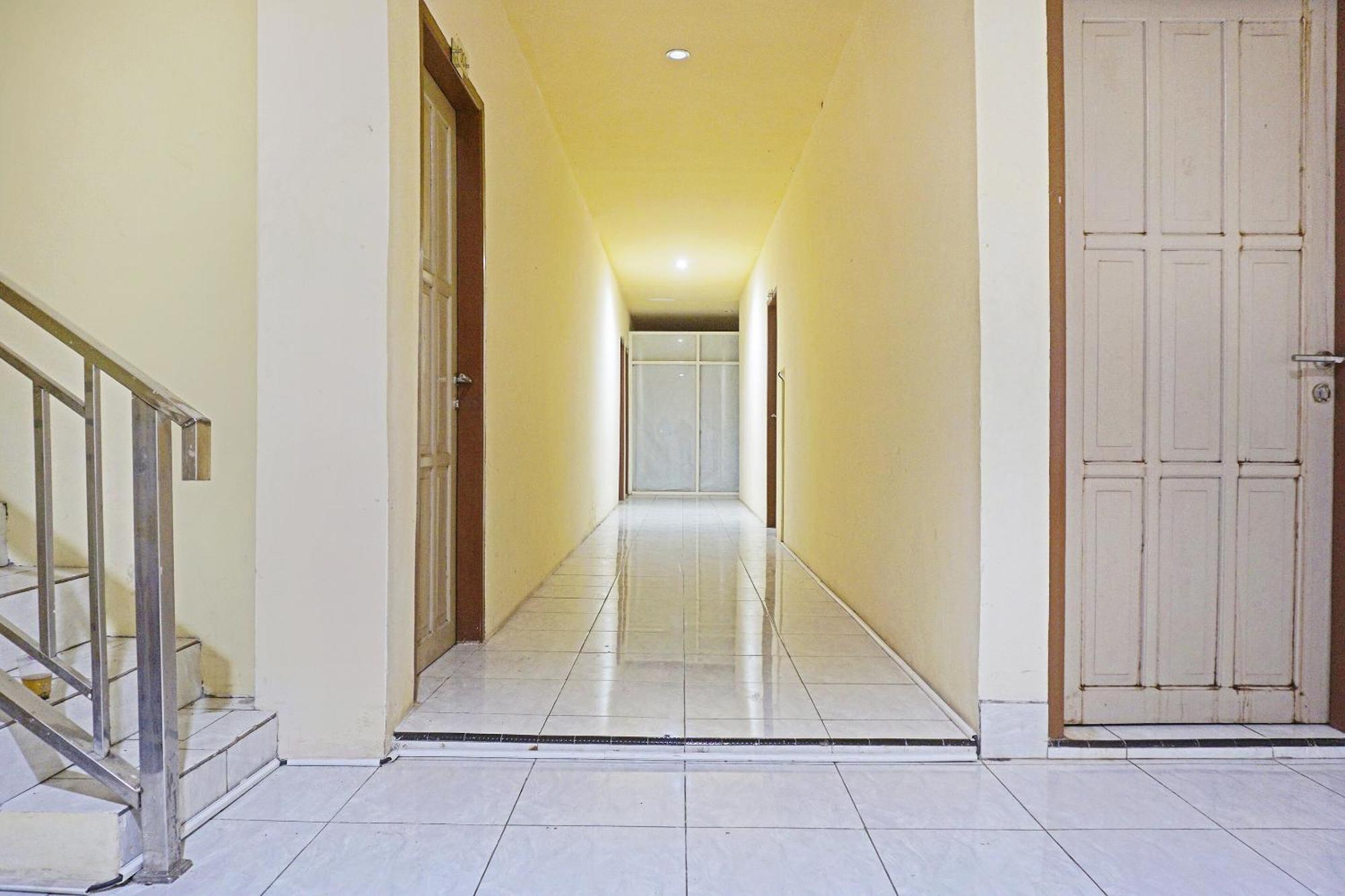 Collection O 91331 Hotel Grand Saota Soppeng Lalabata Esterno foto