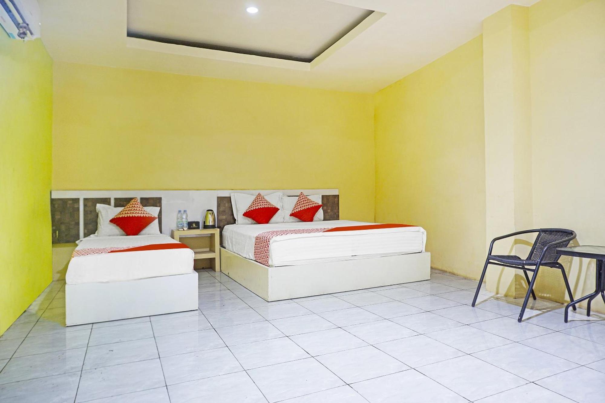 Collection O 91331 Hotel Grand Saota Soppeng Lalabata Esterno foto