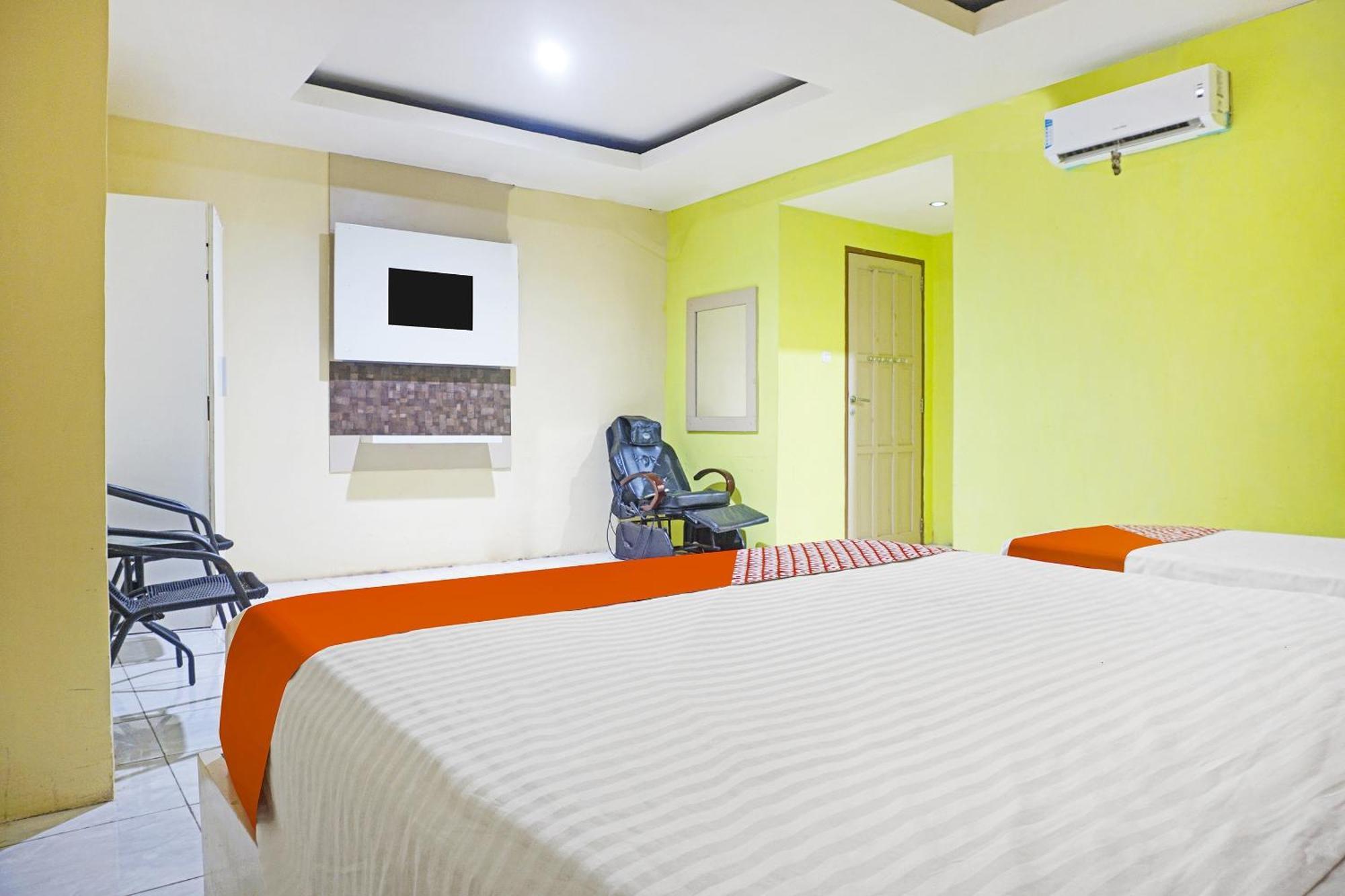 Collection O 91331 Hotel Grand Saota Soppeng Lalabata Esterno foto