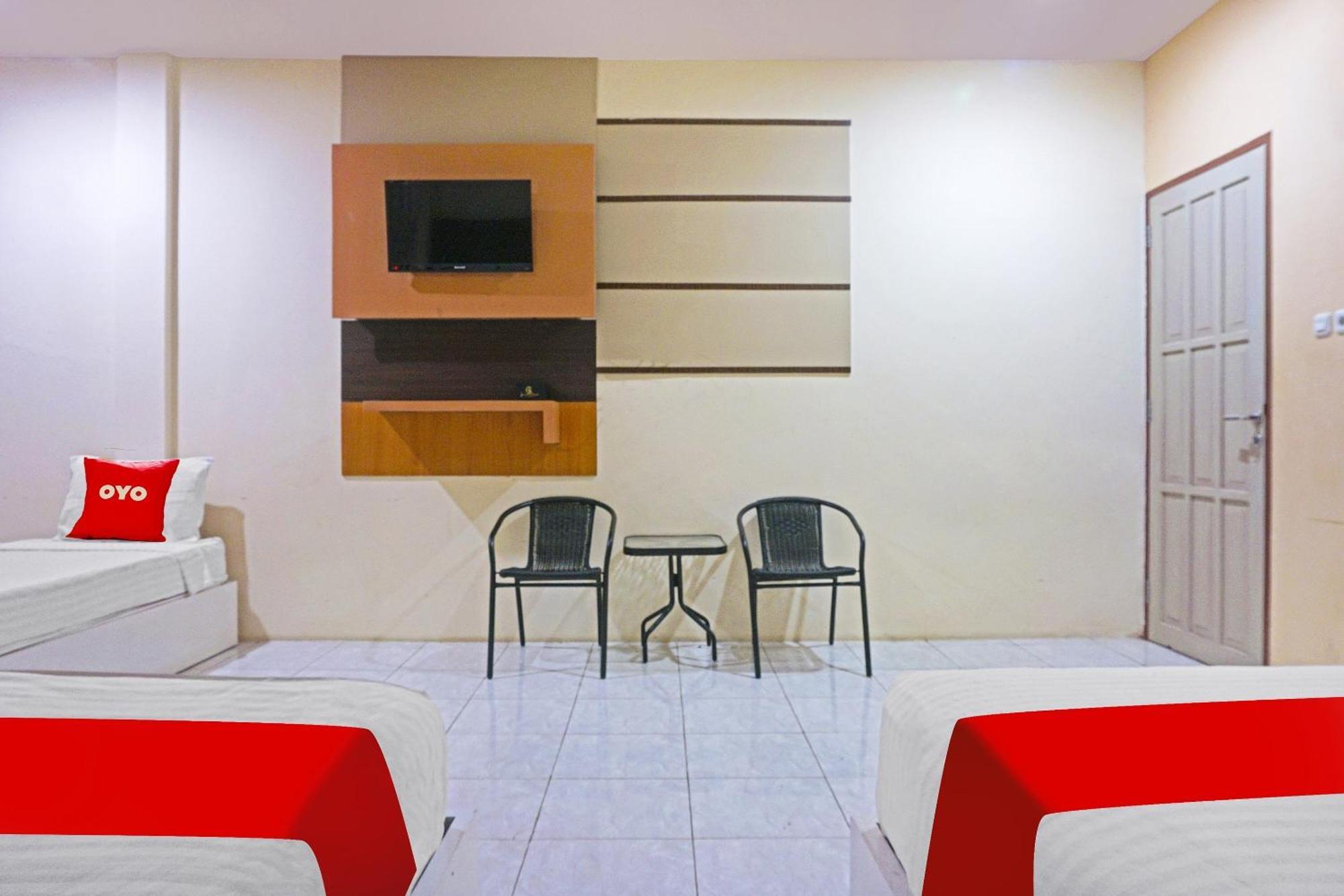Collection O 91331 Hotel Grand Saota Soppeng Lalabata Esterno foto